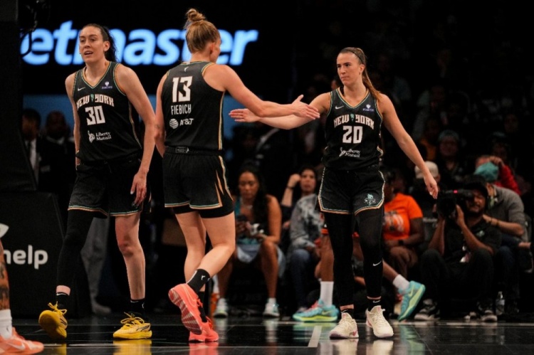 周四競彩籃球焦點(diǎn)：自由人勢不可擋 神秘人狀態(tài)低迷