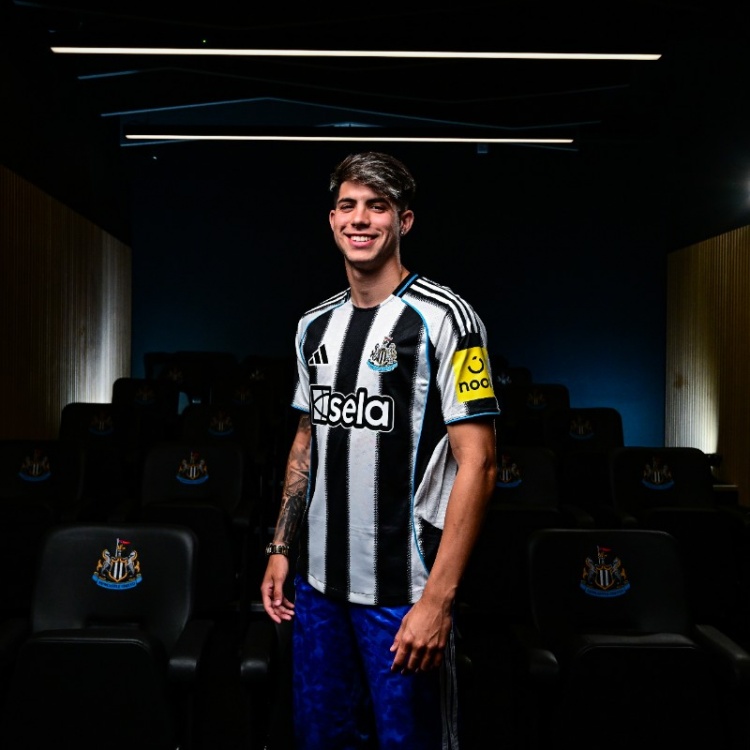 官方：紐卡簽下18歲西班牙邊鋒科德羅，球員7月1日自由身加盟