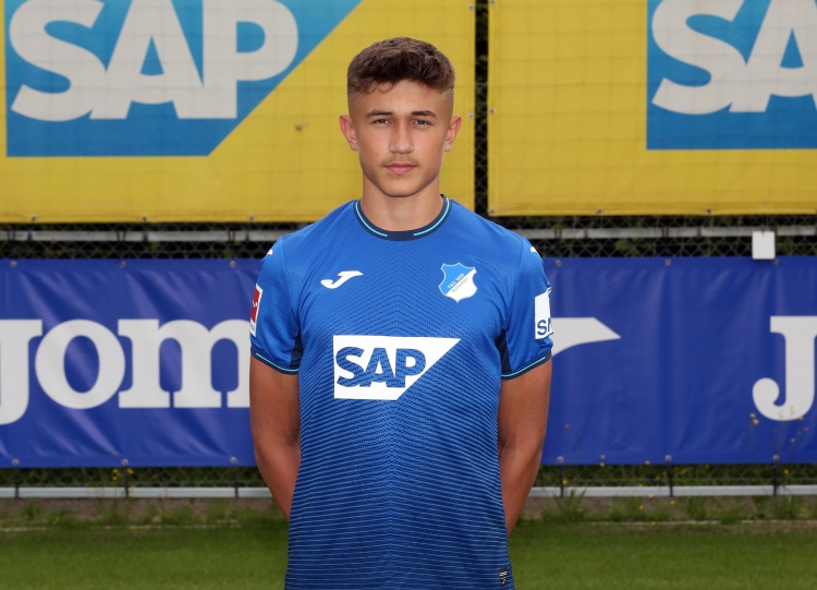 踢球者：拜仁想帶比紹夫踢世俱杯，霍村要求補償金&尚未達成協(xié)議