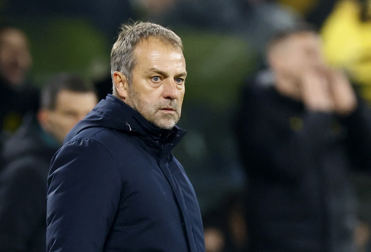 ??每人爽領(lǐng)8萬(wàn)RMB！每體：弗里克無(wú)私將獎金分給團隊 每人1萬(wàn)歐