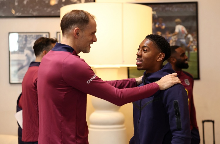 泰晤士：圖赫爾讓球員吃生物藥丸，以檢測球員在極端高溫下的狀態(tài)