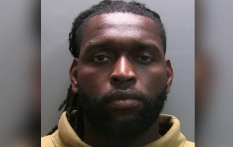 BBC：前阿森納青訓球員托馬斯因走私大麻被捕，將被判處四年監禁