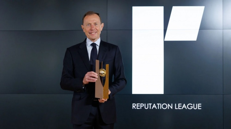 皇馬官方：俱樂(lè )部榮獲世界體育協(xié)會(huì )頒發(fā)的23/24賽季金聲譽(yù)獎