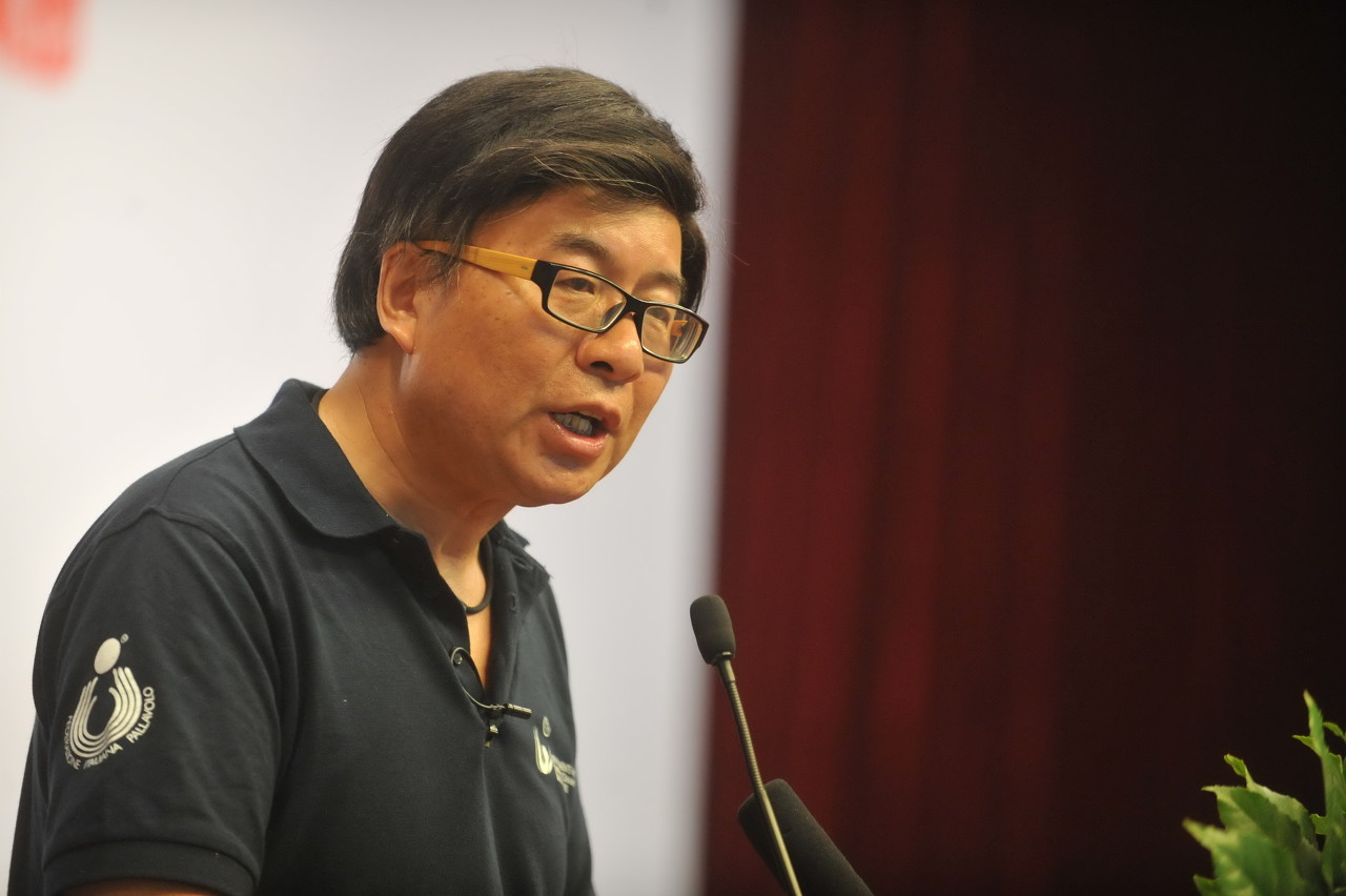 韓喬生：至少接到了兩個(gè)地方的蘇超解說(shuō)邀約，南通南京都有望奪冠