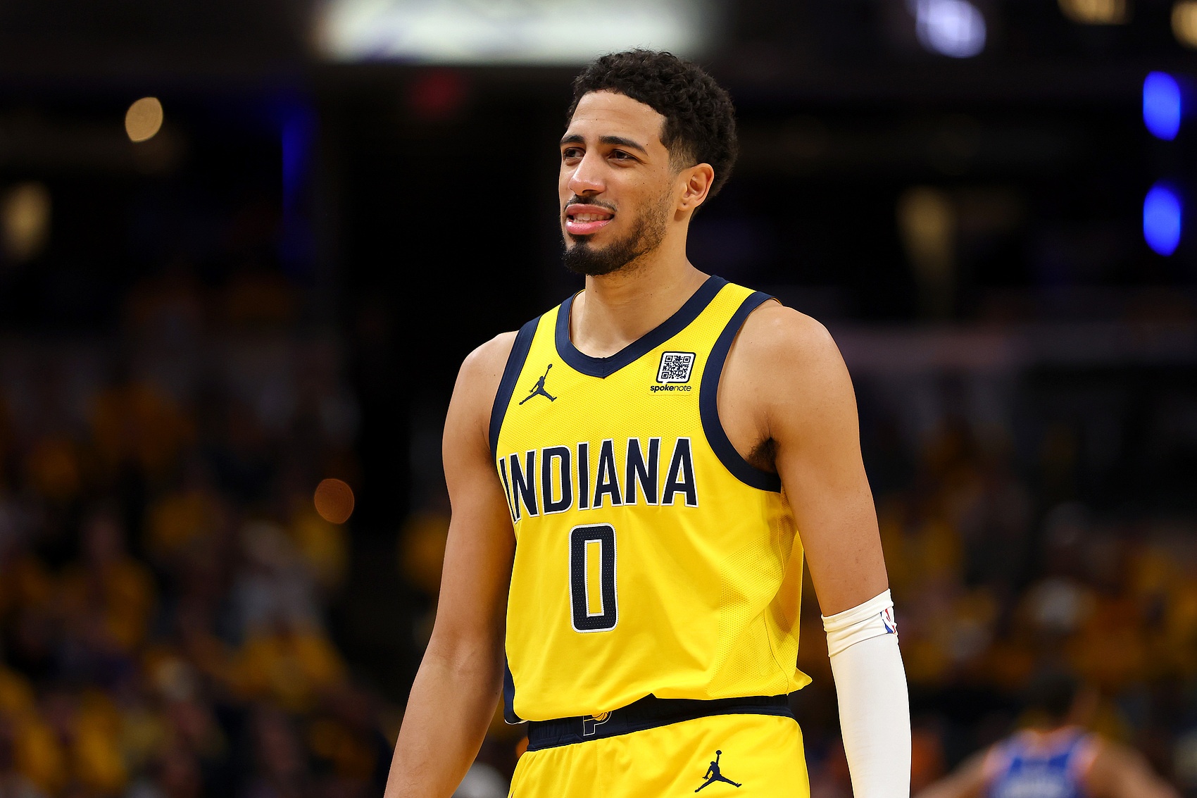 哈利伯頓：雷霆是支歷史級的防守強隊 我們還有很多能改進(jìn)的地方