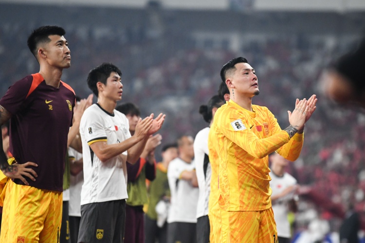 北青體育：出局之夜國足內部總體比較平靜 更新?lián)Q代成必然