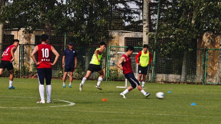 魯媒：以中超標準踢“蘇超”，徐州隊第三次前往魯能基地集訓