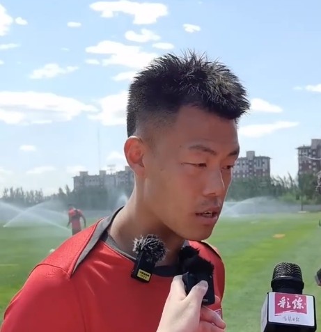 譚龍：現在亞泰成績(jì)不是特別理想，穩定年輕球員的情緒最重要