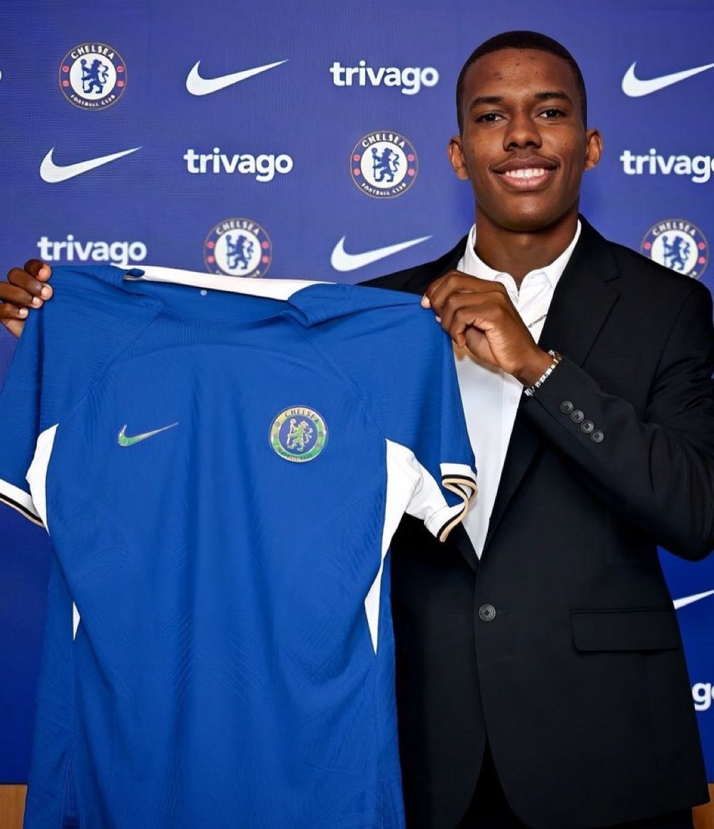 還在漲??18歲埃斯特旺身價(jià)達6000萬(wàn)歐，藍軍隊內第4僅次于3中場(chǎng)