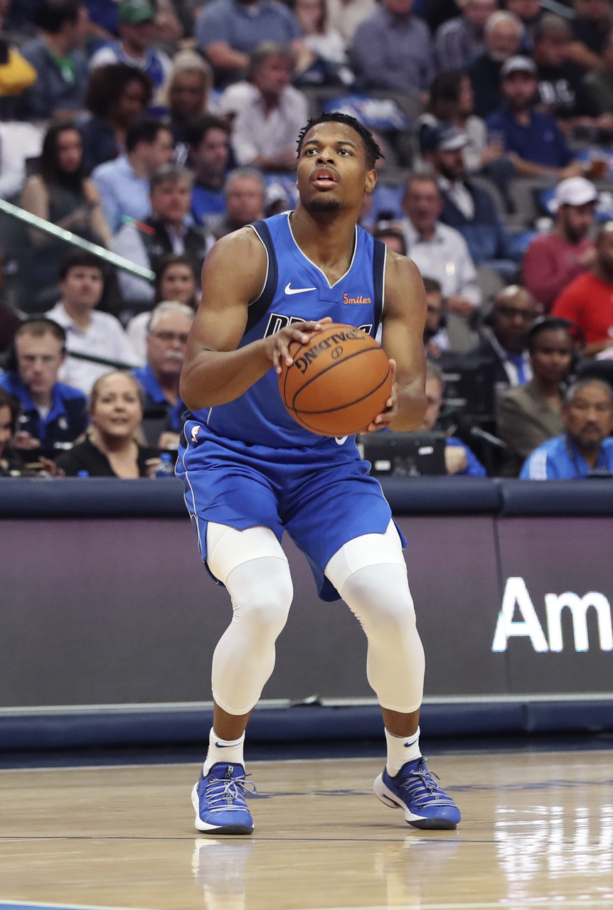 今夕是何年??獨行俠將于下周某時(shí)間段試訓丹尼斯-史密斯