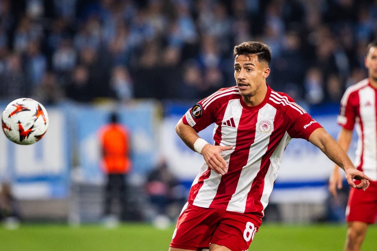 德天空記者：布萊頓總價(jià)4700萬(wàn)歐報價(jià)科斯托拉斯，有信心完成交易