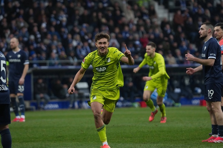 踢球者：拜仁與霍村談判提前簽下比紹夫參加世俱杯，但已陷入僵局