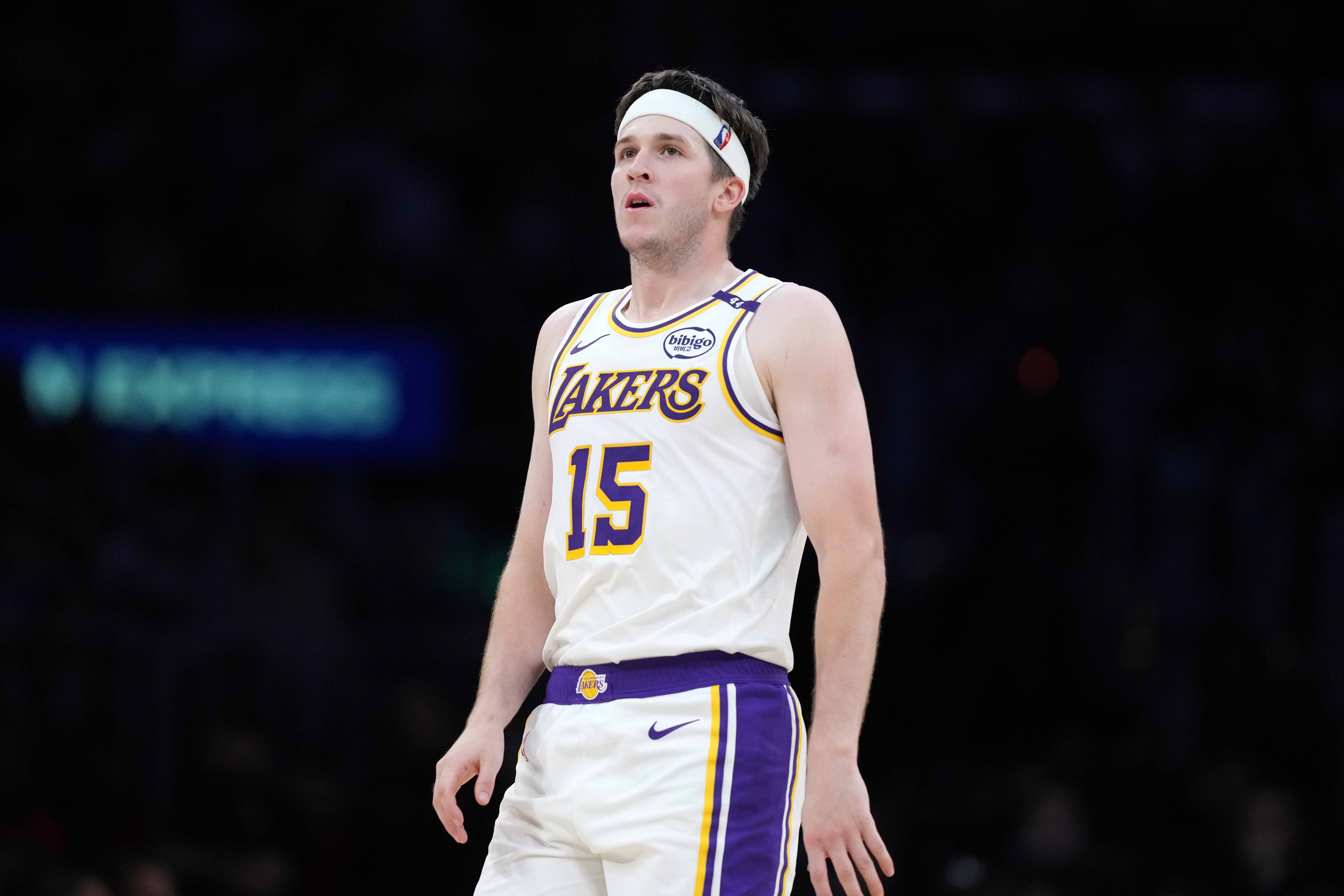 名記：明年將有5-6隊有大量空間 里夫斯非常適合那時(shí)進(jìn)入自由市場(chǎng)