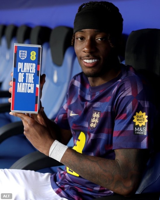 助攻凱恩打進(jìn)全場(chǎng)唯一進(jìn)球，馬杜埃凱當選戰勝安道爾一役全場(chǎng)最佳