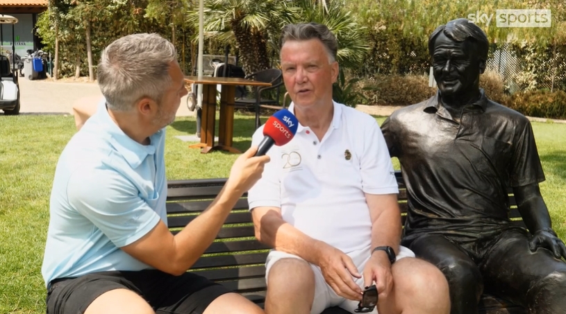 ??范加爾：我早就說(shuō)過(guò)曼聯(lián)是一家商業(yè)俱樂(lè )部 主帥無(wú)權決定引援