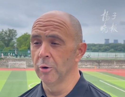 南京隊教練：沒(méi)人能預料到蘇超能這么火 蘇超也在影響青少年足球