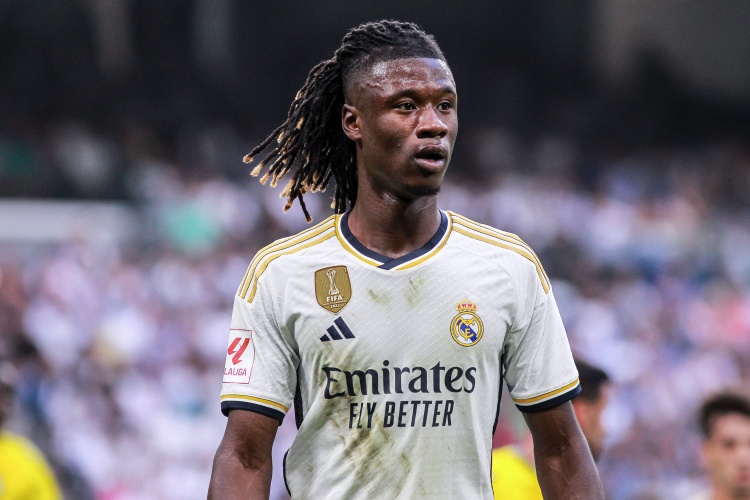 馬卡報：卡馬文加恢復有球訓練，康復進(jìn)展順利希望能參加世俱杯