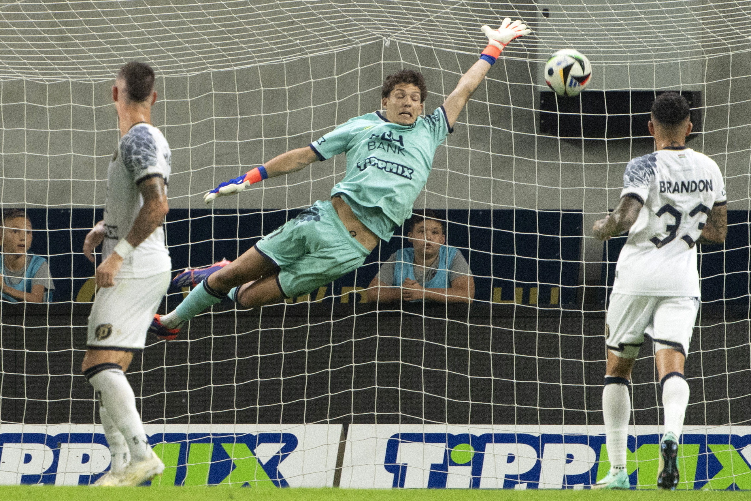 經(jīng)紀人：佩齊新賽季會(huì )留在利物浦，這是我們決定加盟的原因之一