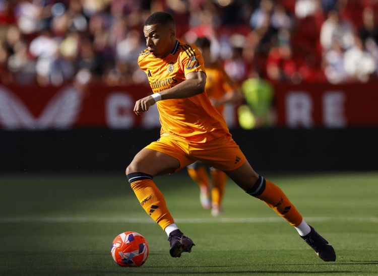 皇馬球員身價(jià)變化：姆巴佩等4人上升 維尼修斯等15人下降 7人不變