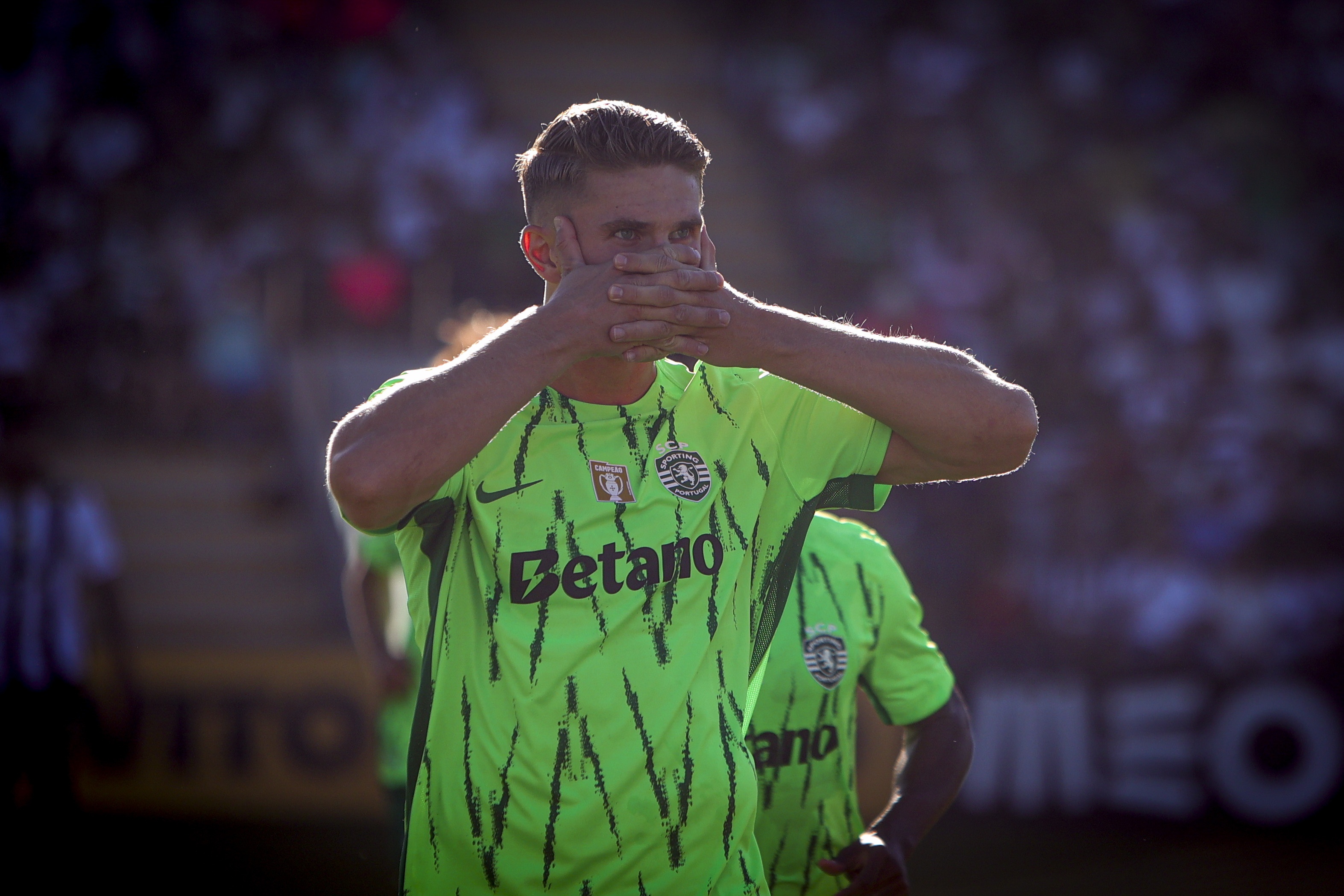 決裂??葡體違反“君子協(xié)定”不愿降價(jià)放行 約克雷斯感到暴怒