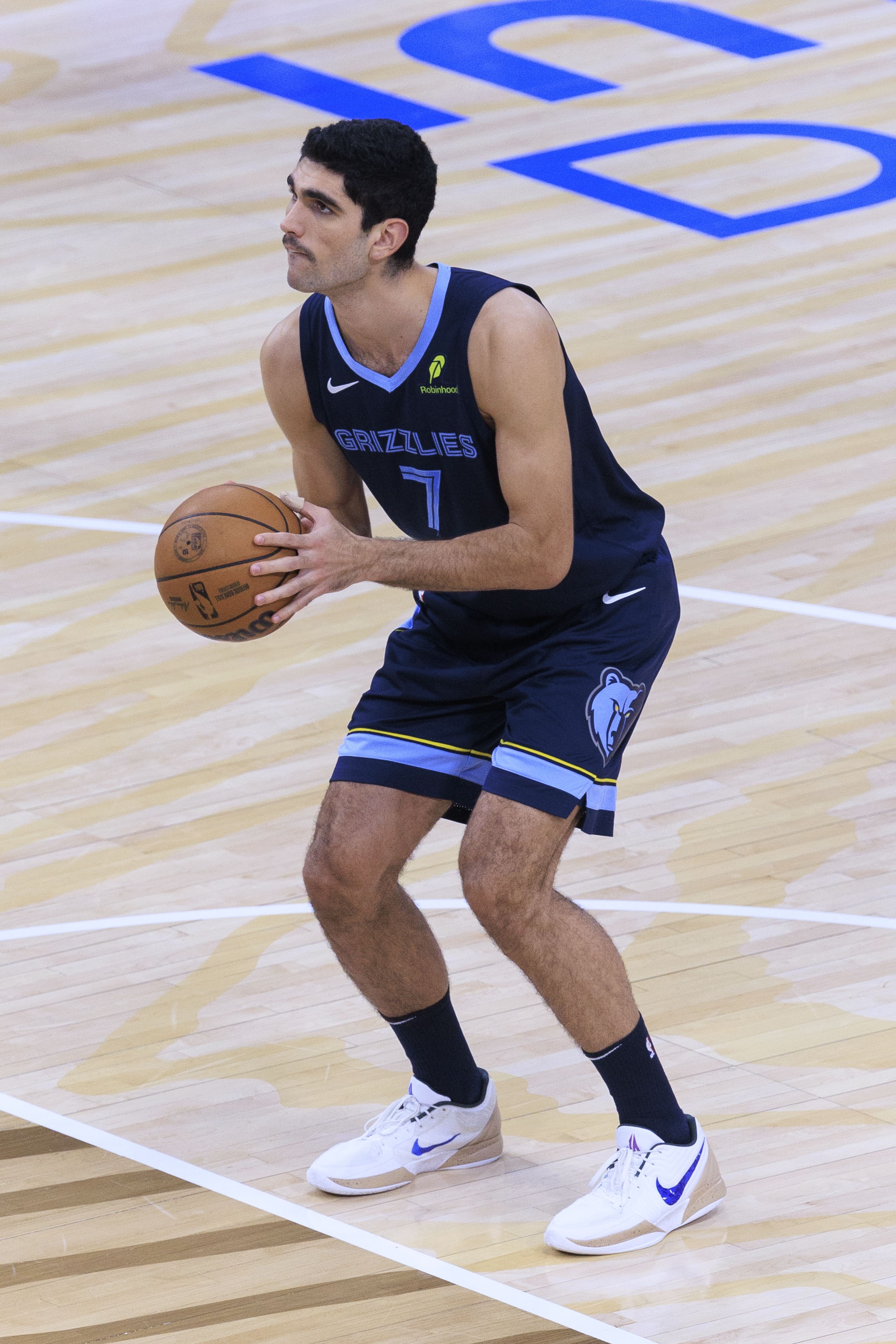 名記：活塞想要具備投射能力的大個(gè)子 有意里德&特納&阿爾達馬