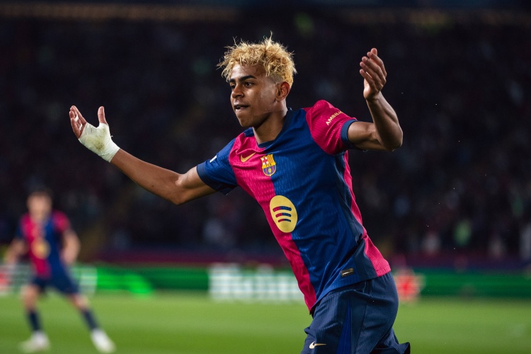 德科：人們看亞馬爾比賽，是在見(jiàn)證一段傳奇的的誕生