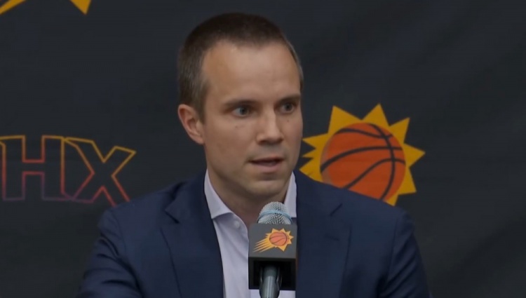 奧特：在執教中信任是最重要的 你要能為球員們提供幫助