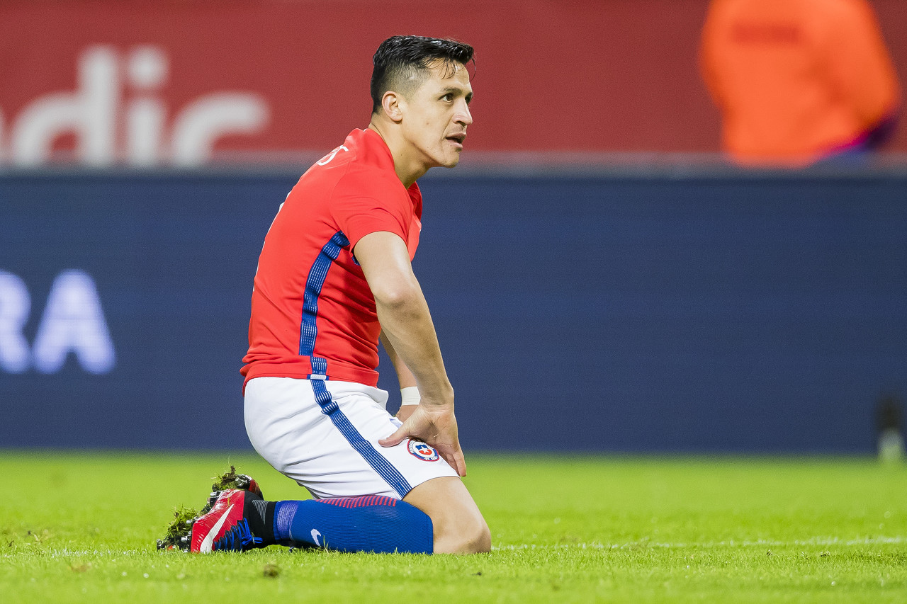 智利無(wú)緣世界杯??36歲桑切斯：請求原諒，黃金一代如今只剩我了