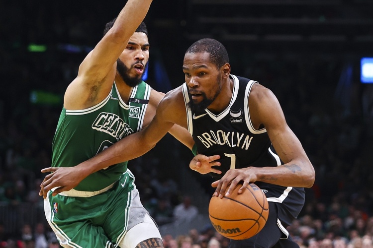 滿(mǎn)意22年季后賽表現？KD：當然不了 你要用4場(chǎng)來(lái)定義我的天賦？