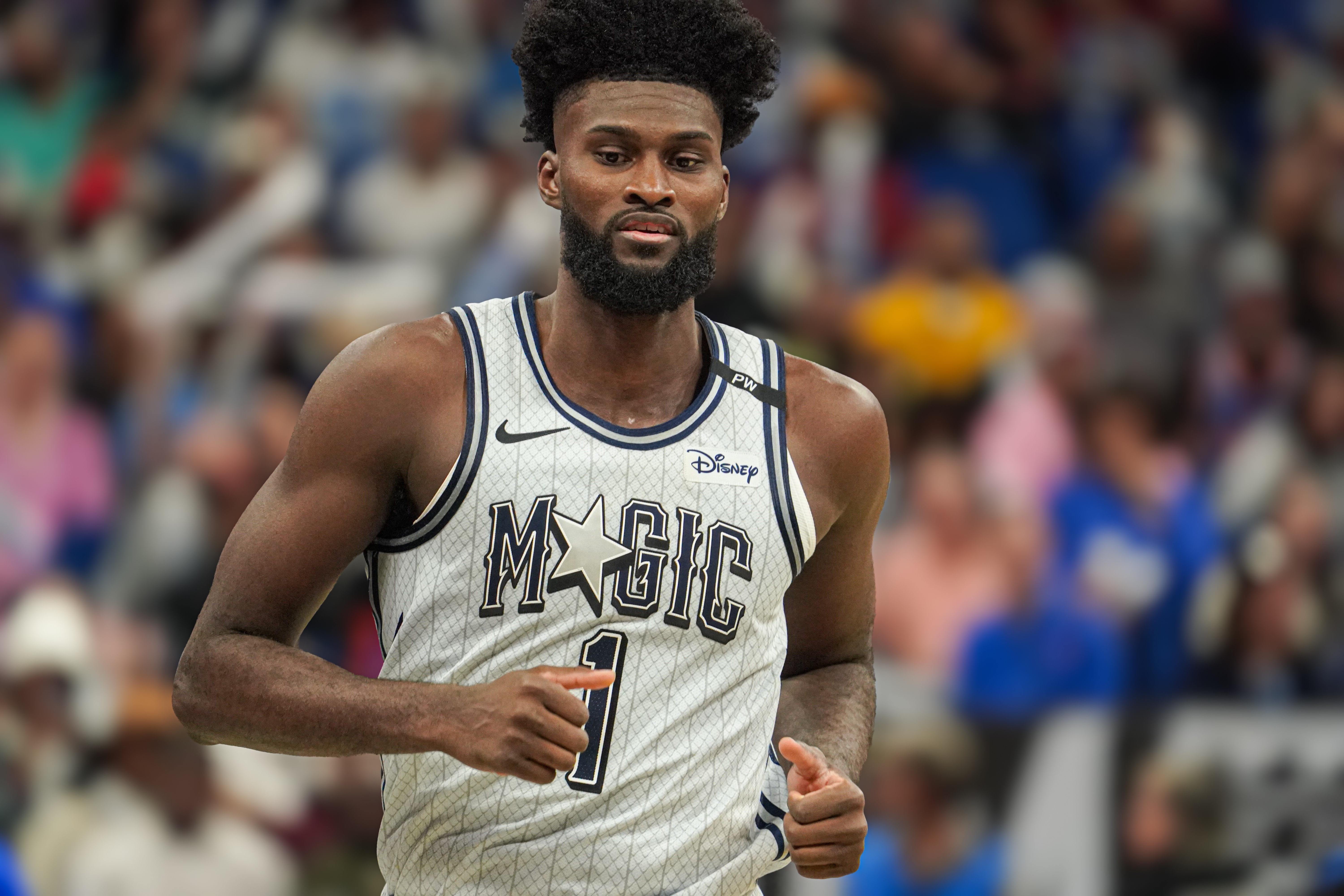 ??升級陣容！名記：魔術(shù)愿意打包艾薩克或科爾-安東尼+兩首輪！