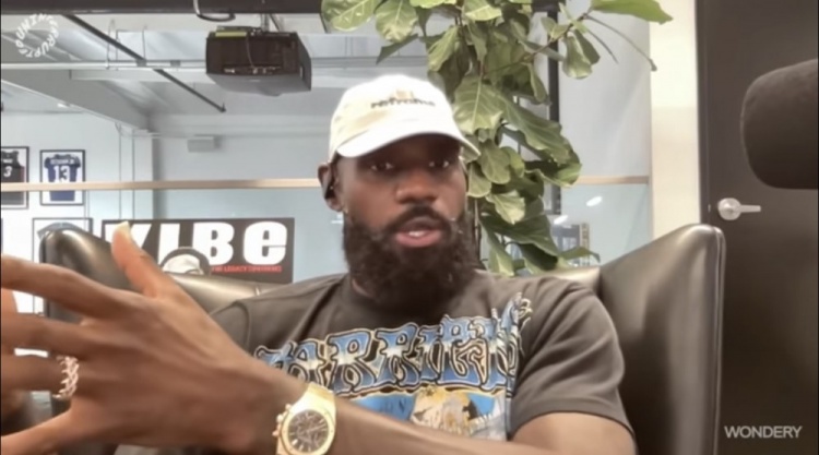 詹姆斯：我的家人理解我想實(shí)現的生涯目標 總在我需要時(shí)到場(chǎng)支持