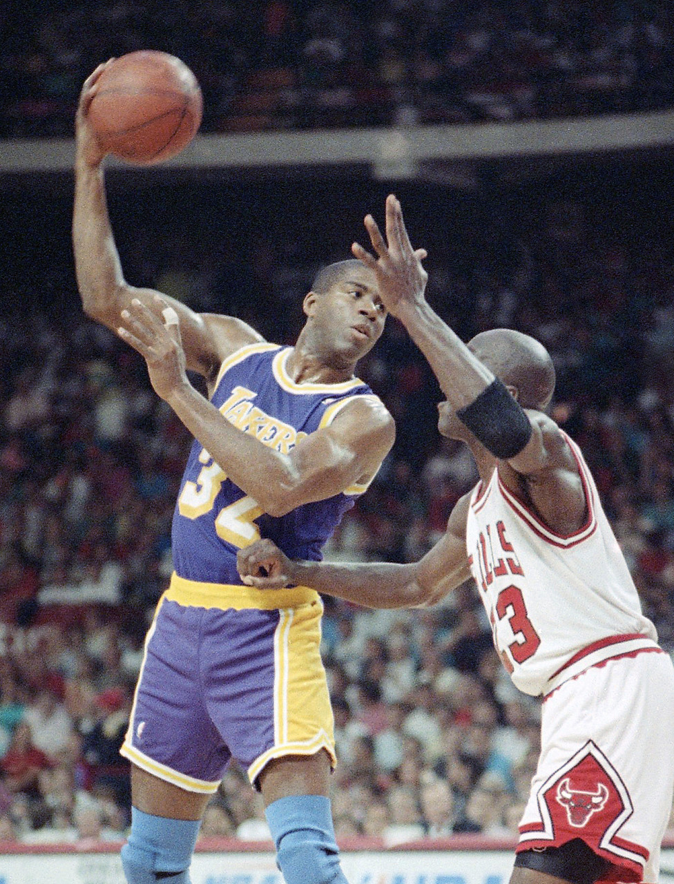 ??魔術(shù)師談超級巨星定義：能讓客場(chǎng)球票一票難求的球員！