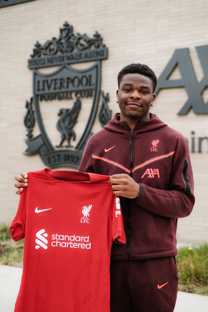 羅馬諾：利物浦即將與其青年隊中的西班牙中衛拉齊續約4年