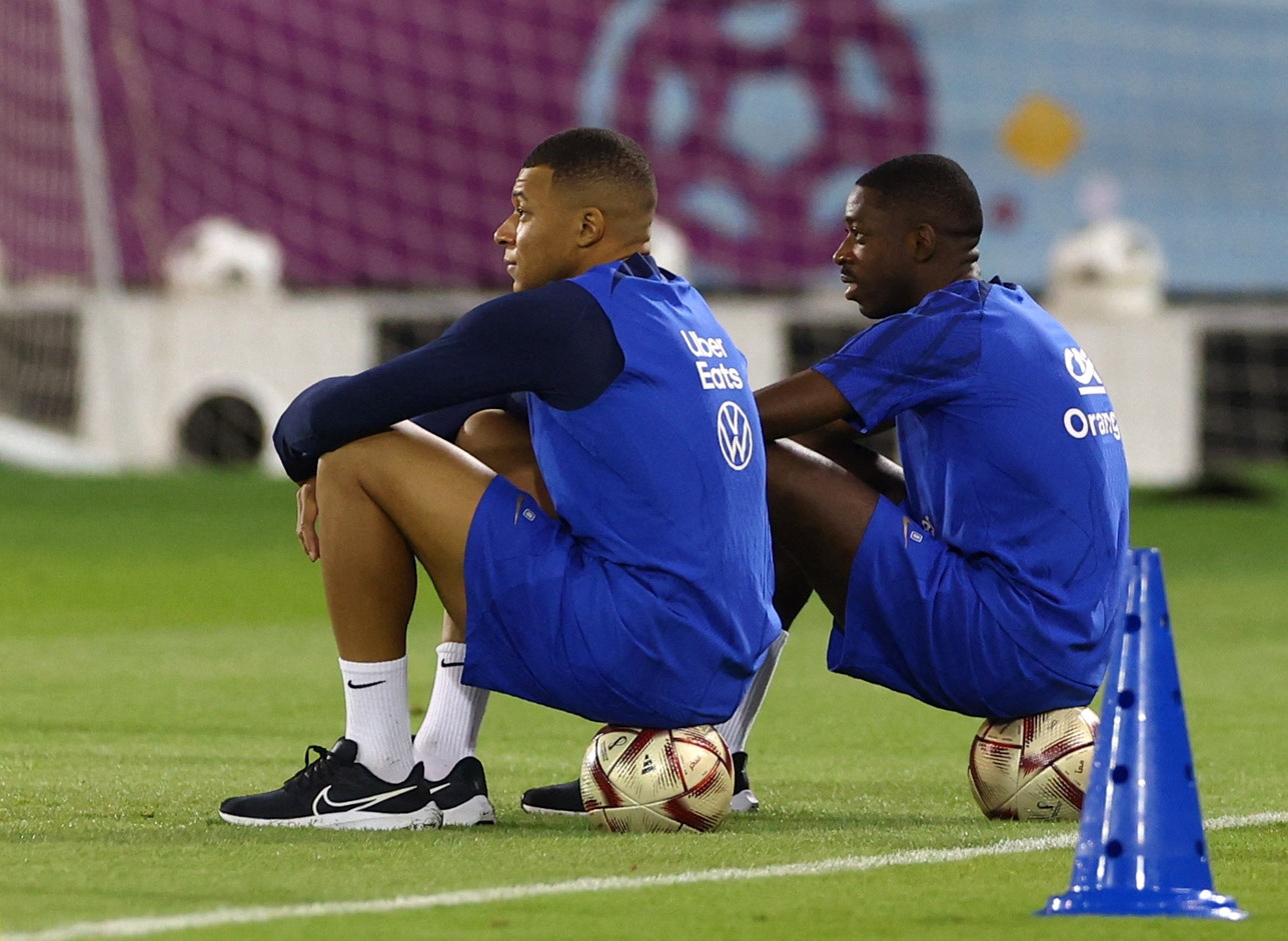 比姆巴佩先拿到金球？登貝萊：我們沒(méi)聊過(guò)這事，也不會(huì )拿這調侃他