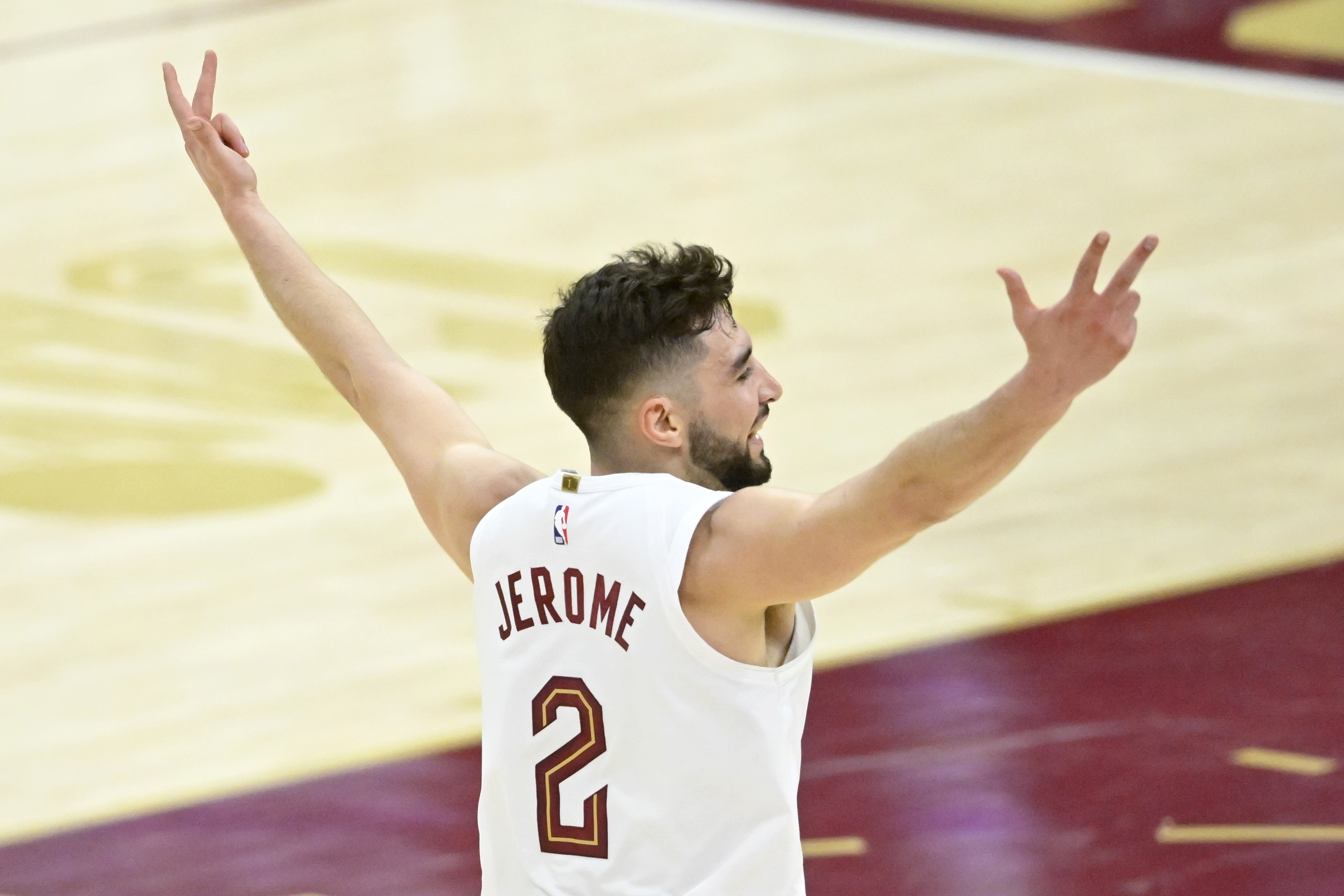 名記：聯(lián)盟里預期1410萬(wàn)年薪才能簽杰羅姆 騎士希望更低價(jià)格續約