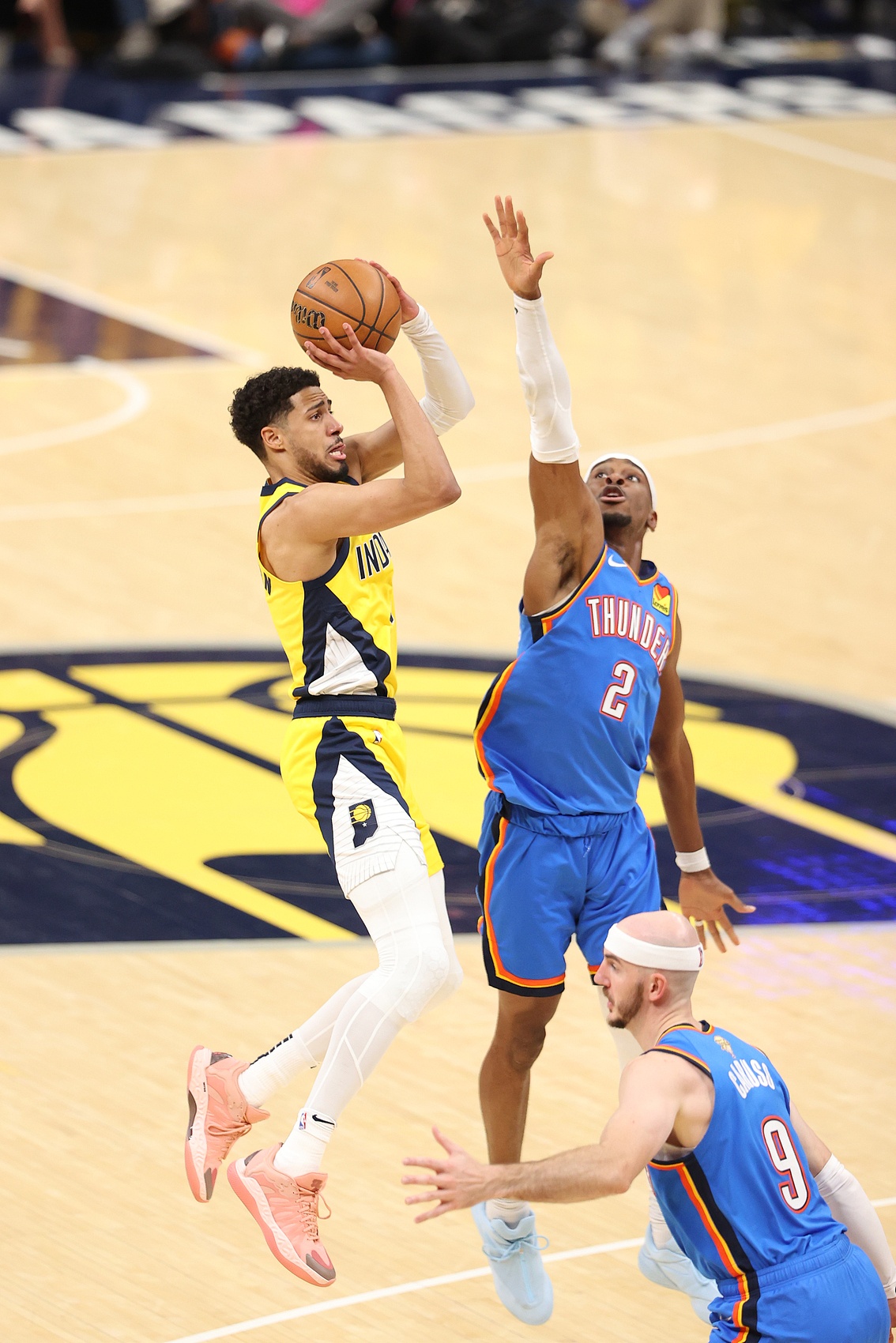 關(guān)鍵時(shí)刻掉鏈子！步行者全場(chǎng)三分36中11占絕對優(yōu)勢 但末節8中0