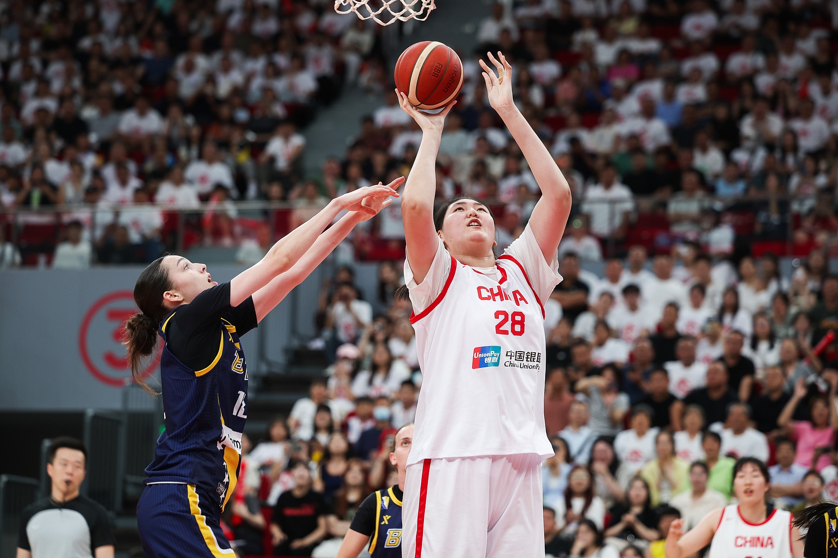 家鄉首秀！張子宇半場(chǎng)7分鐘3中3高效拿下6分4籃板