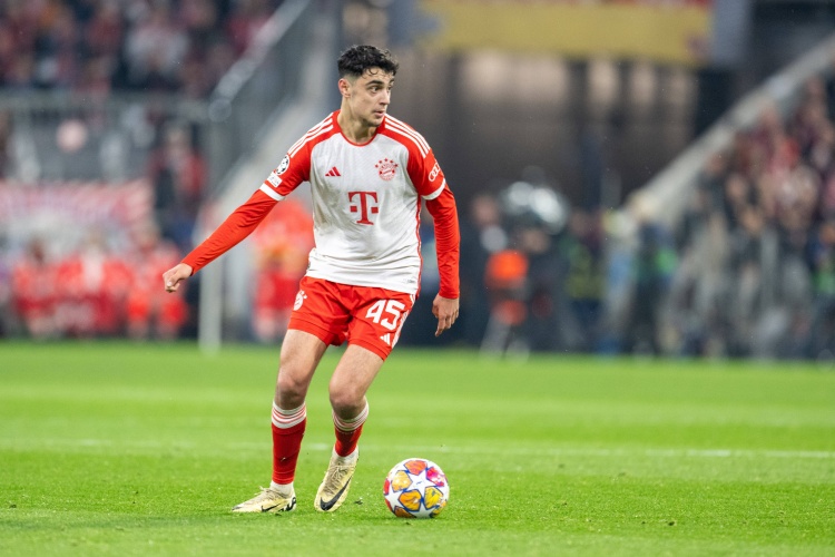 帕夫洛維奇：在中午踢比賽感覺(jué)很新鮮，有點(diǎn)像以前的青年隊比賽