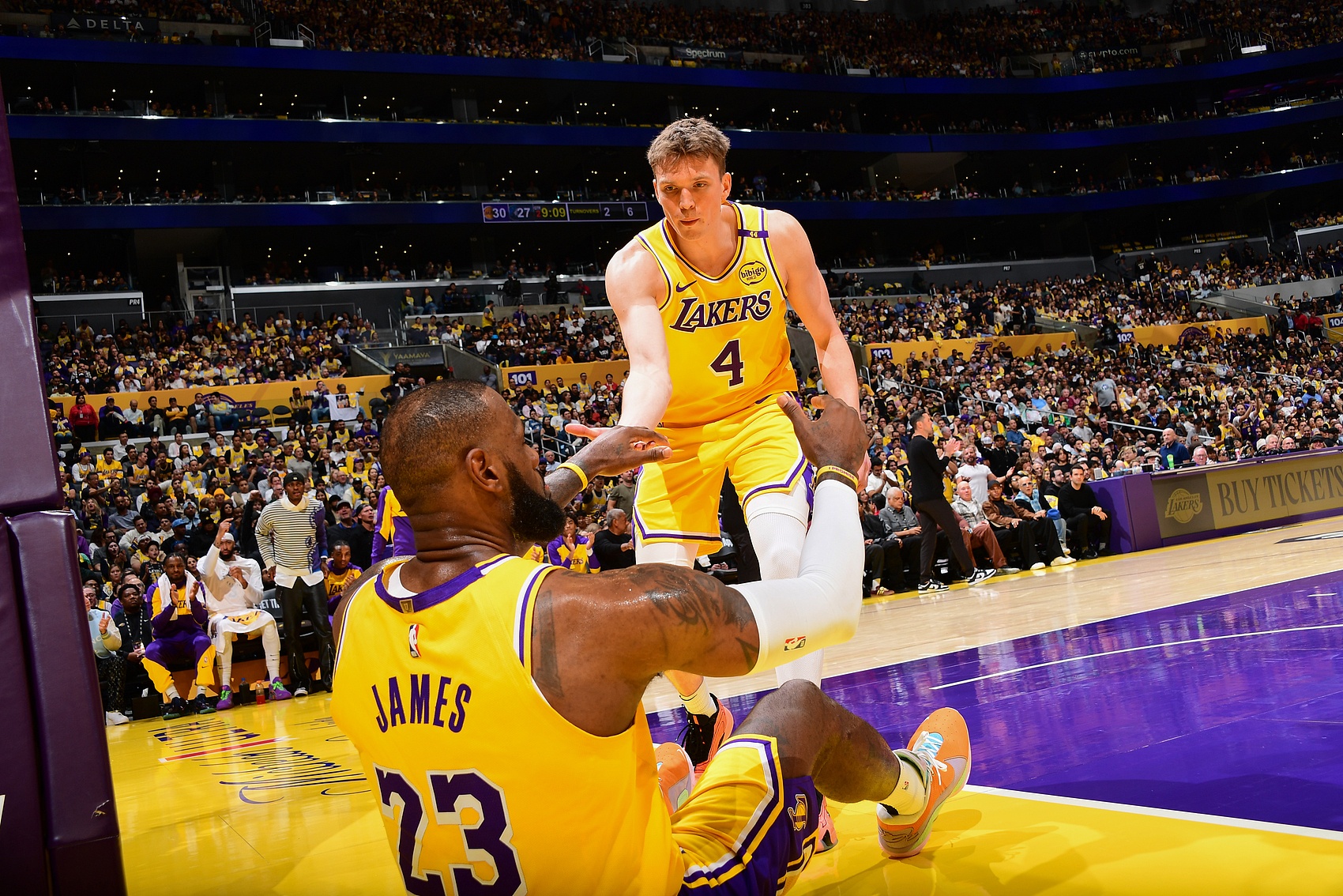 克內克特：老詹還能再打5-10年并助隊奪冠 除了湖人我哪都不想去