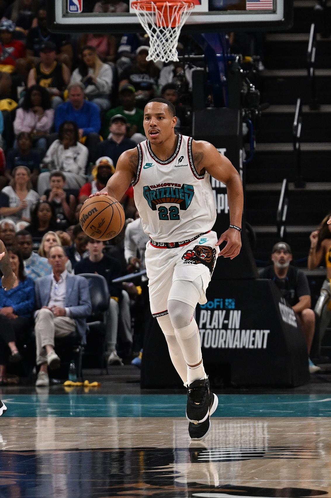 步行者隊記：貝恩的交易看上去要價(jià)很高 但魔術(shù)確實(shí)需要他的投射