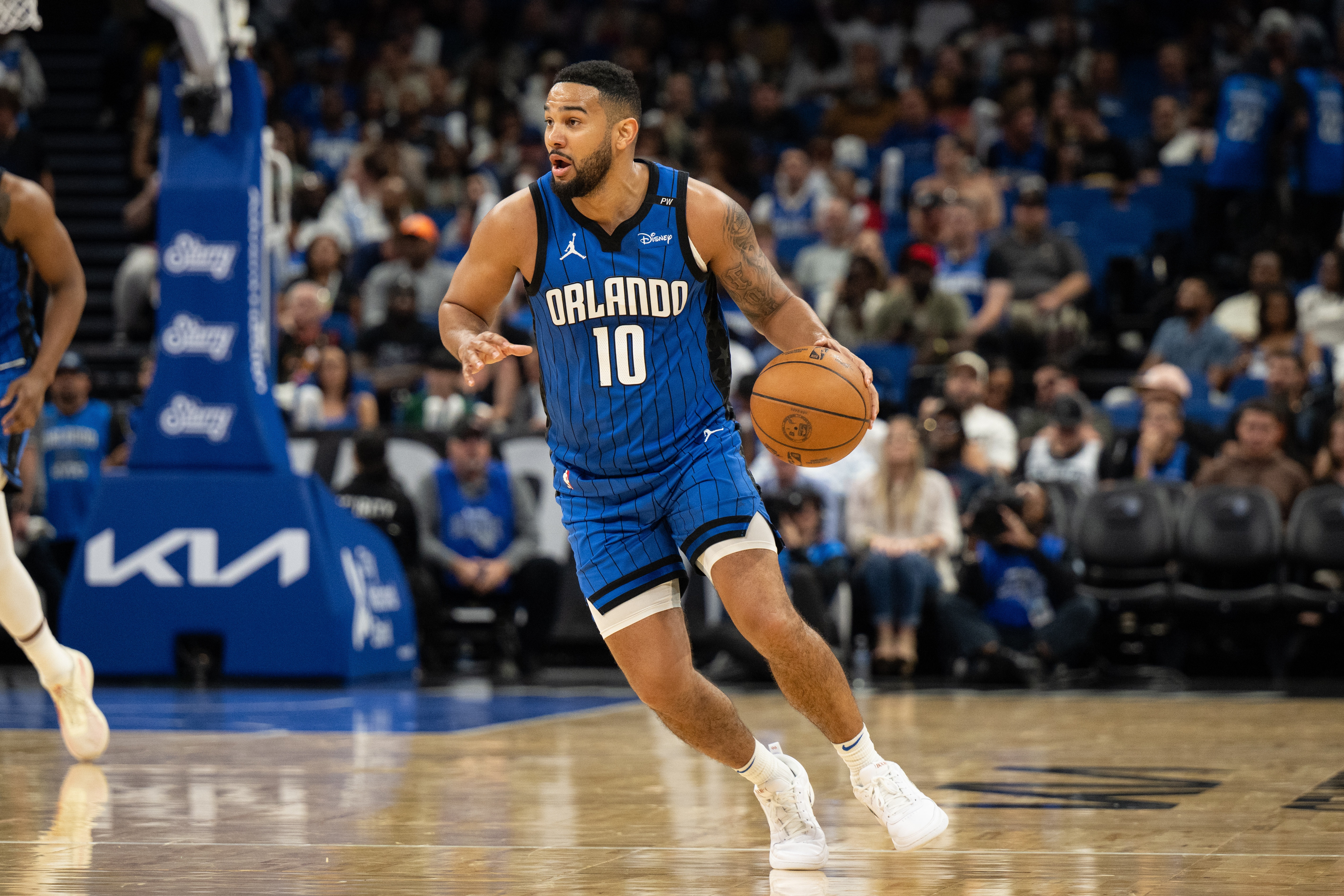 名記：作為貝恩交易的一部分 魔術(shù)拒絕哈里斯和約瑟夫的球隊選項