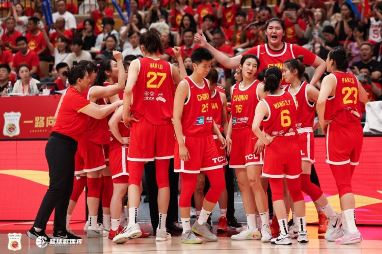 ??熱身賽-韓旭18+11 張子宇18+6 中國女籃力克日本女籃