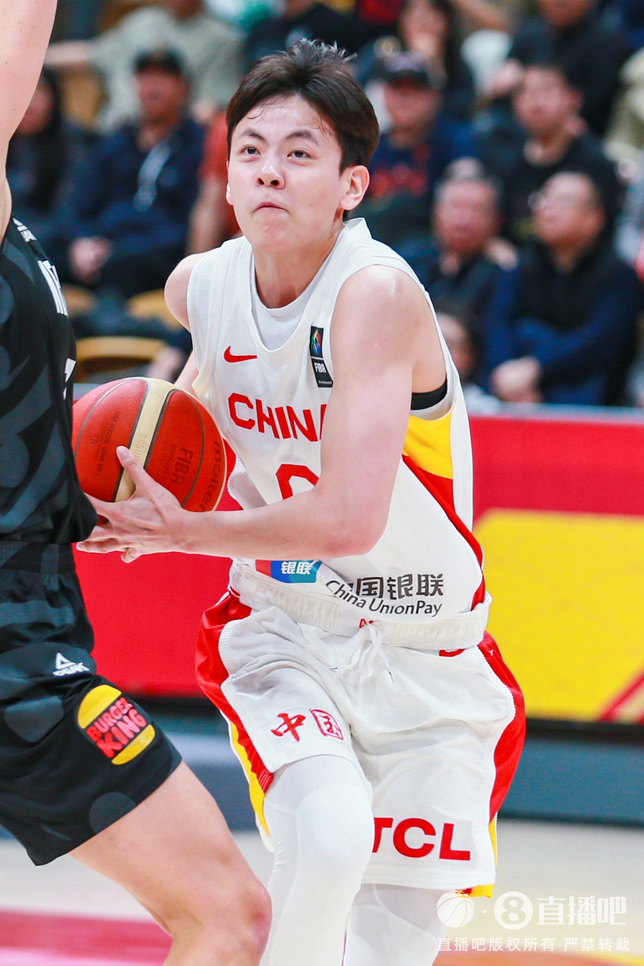 超高效率！楊舒予9投8中&三分2中1 攻下17分4板4助