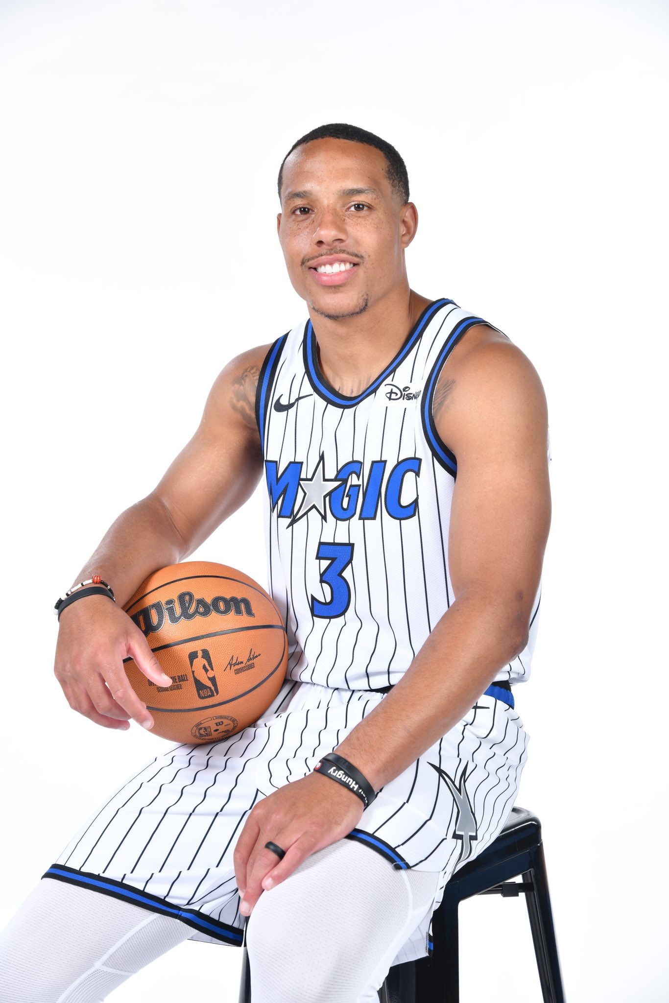 貝弗利：從射手和得分手角度來(lái)說(shuō) 貝恩就是升級版的波普