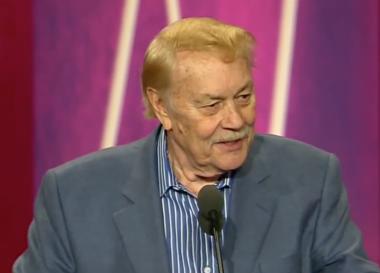 ??巴斯家族原有66%湖人股份 現在還剩15%多一點(diǎn)