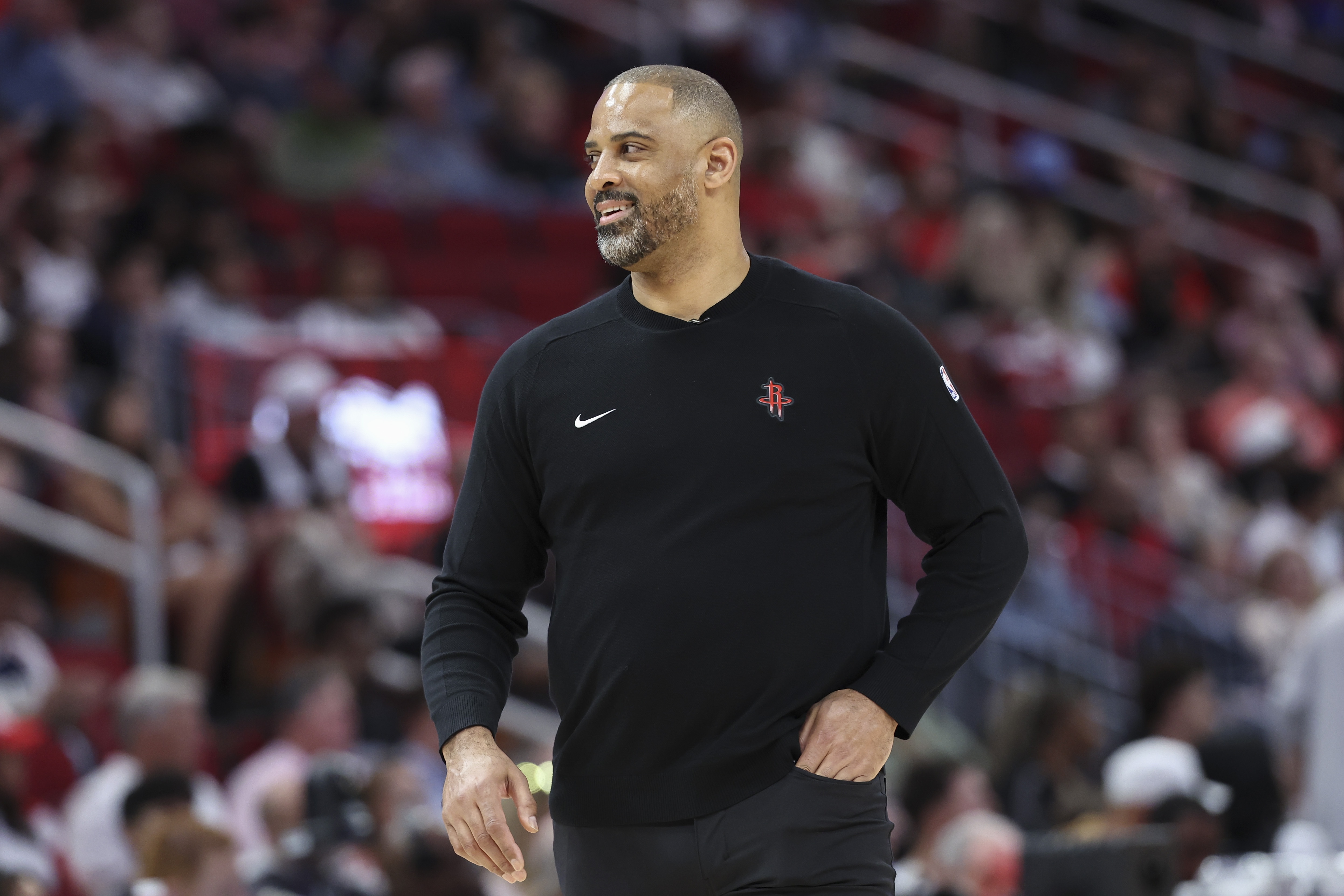 得州媒體人：烏度卡續約實(shí)至名歸 分衛毫無(wú)貢獻都能把勇士拖進(jìn)G7