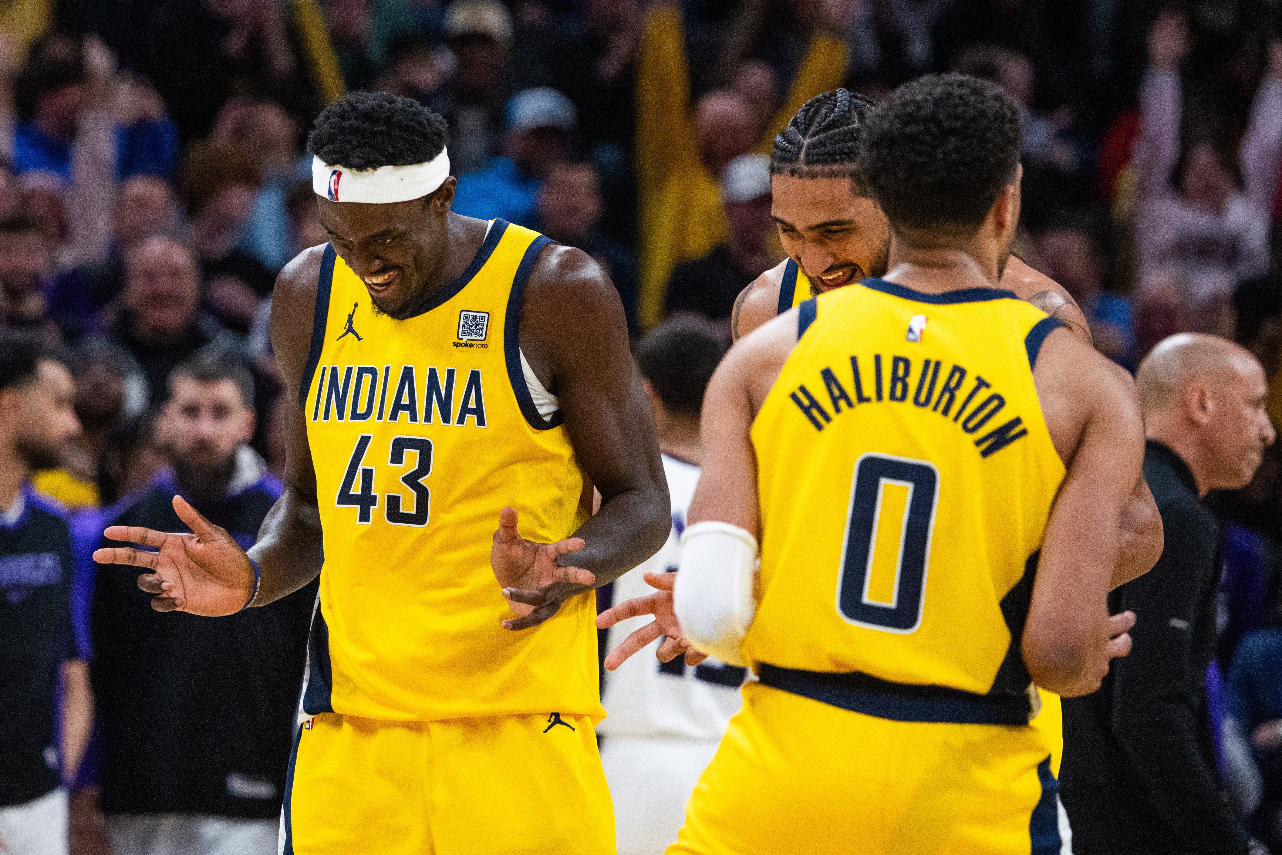 托平：西卡以冠軍經(jīng)驗指引著(zhù)我們 他的信念支撐我們奮斗至今