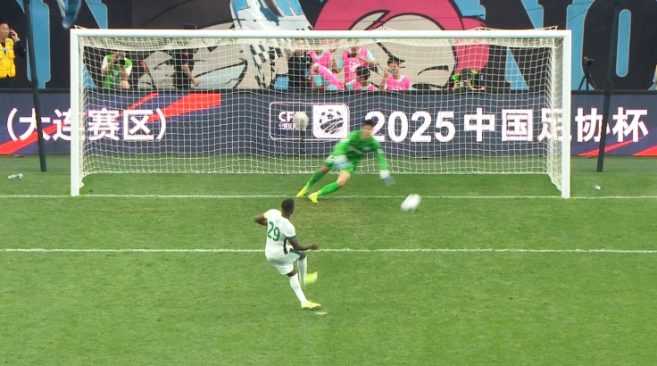 黃子豪兩撲點(diǎn)難救主，侯森兩撲點(diǎn)拯救國安！劉逸罰丟最后點(diǎn)球