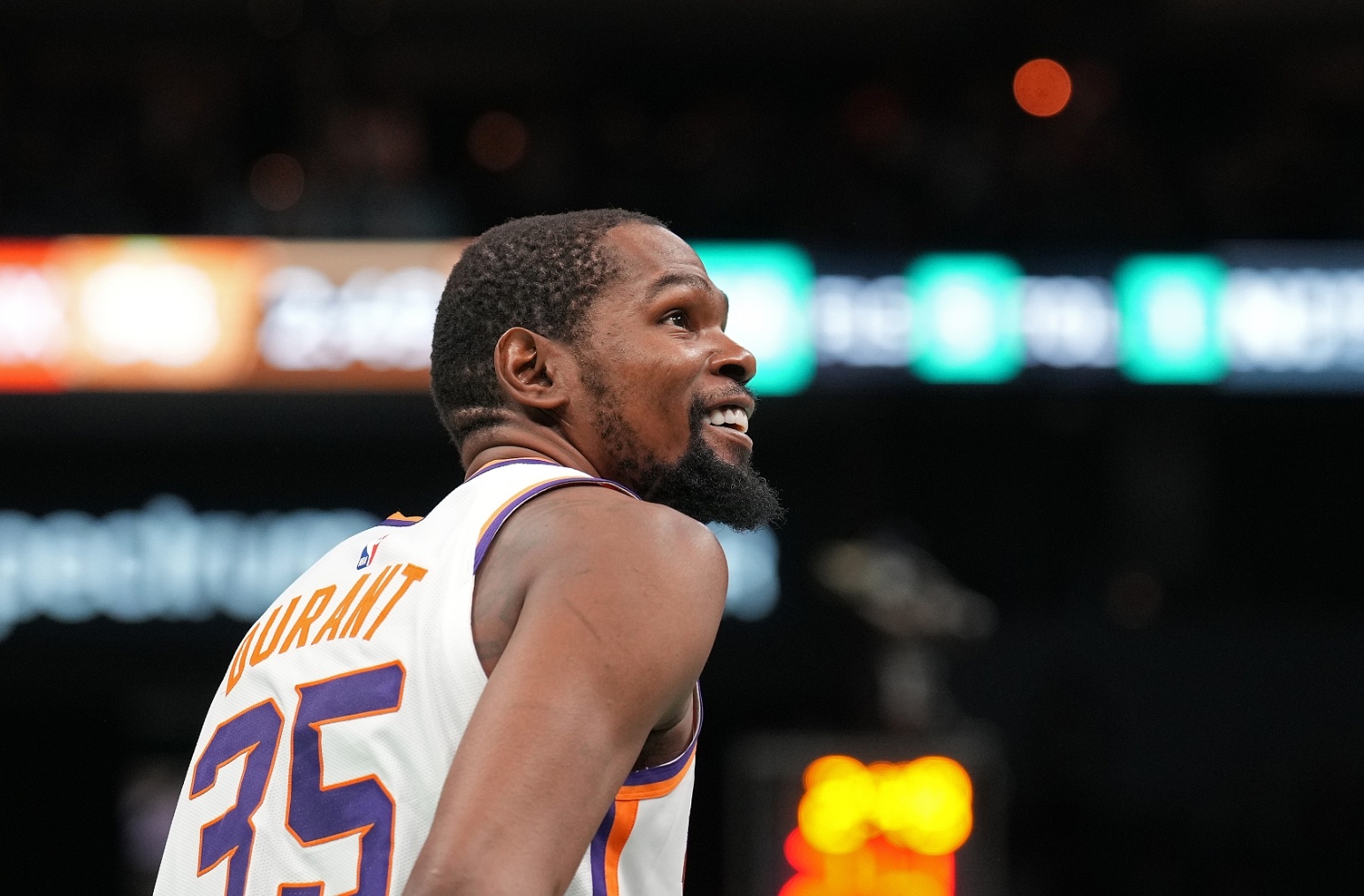 KD再次回應考辛斯：我不想跟你有矛盾 我只是說(shuō)你的消息源在撒謊