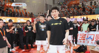 探長(cháng)談管子煜：要夸一夸龍獅的這筆簽約 青年隊的核心已經(jīng)到來(lái)